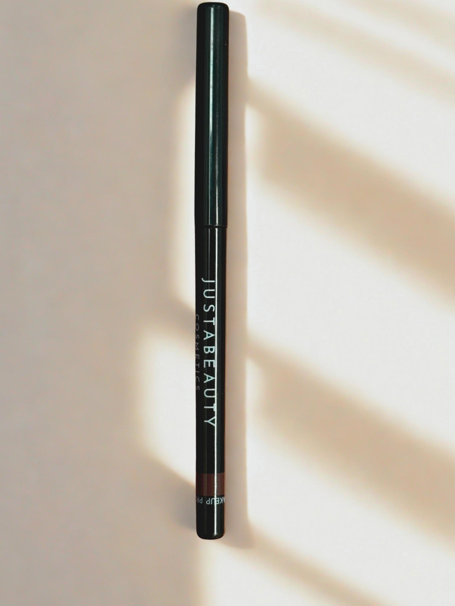 11:11 Lip liner